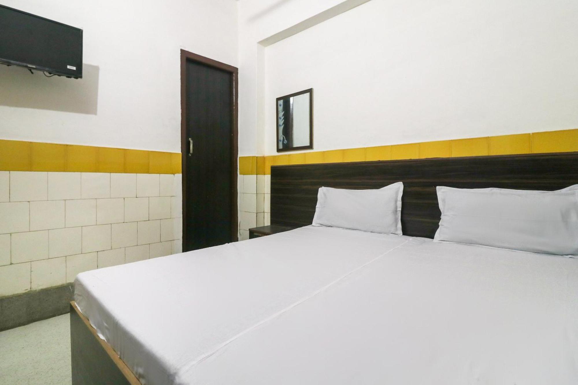 Spot On Hotel Anand Bhawan Alīgarh Екстериор снимка